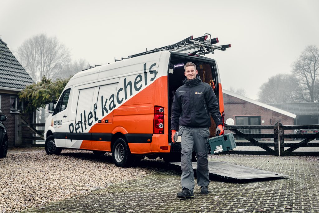 Kom werken bij het team van Esveld Kachels